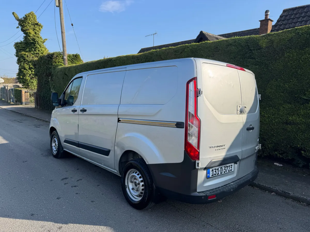 Ford Transit Custom trend cvrt 1/27 - Image 3