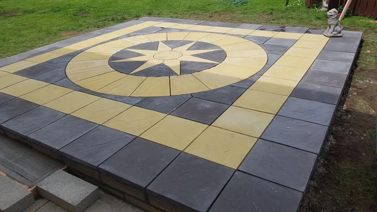 3 meter diameter Sunrise paving circle. DELIVERED - Image 3