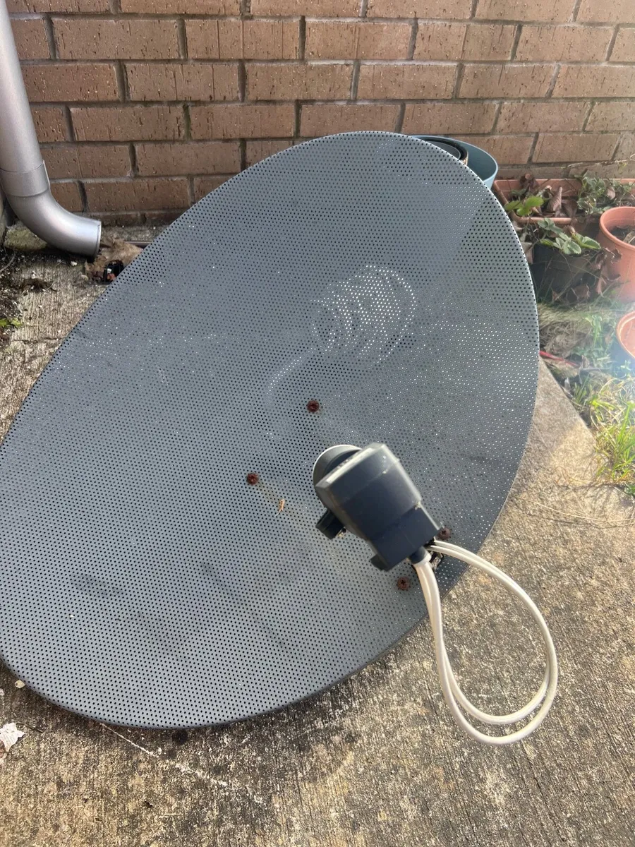 satellite dish - Image 2
