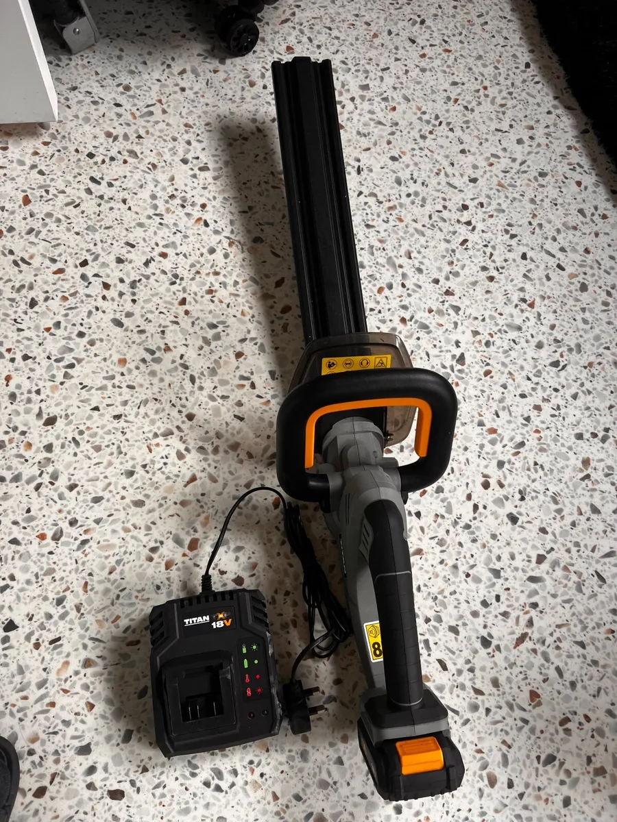 titan hedge trimmer - Image 3