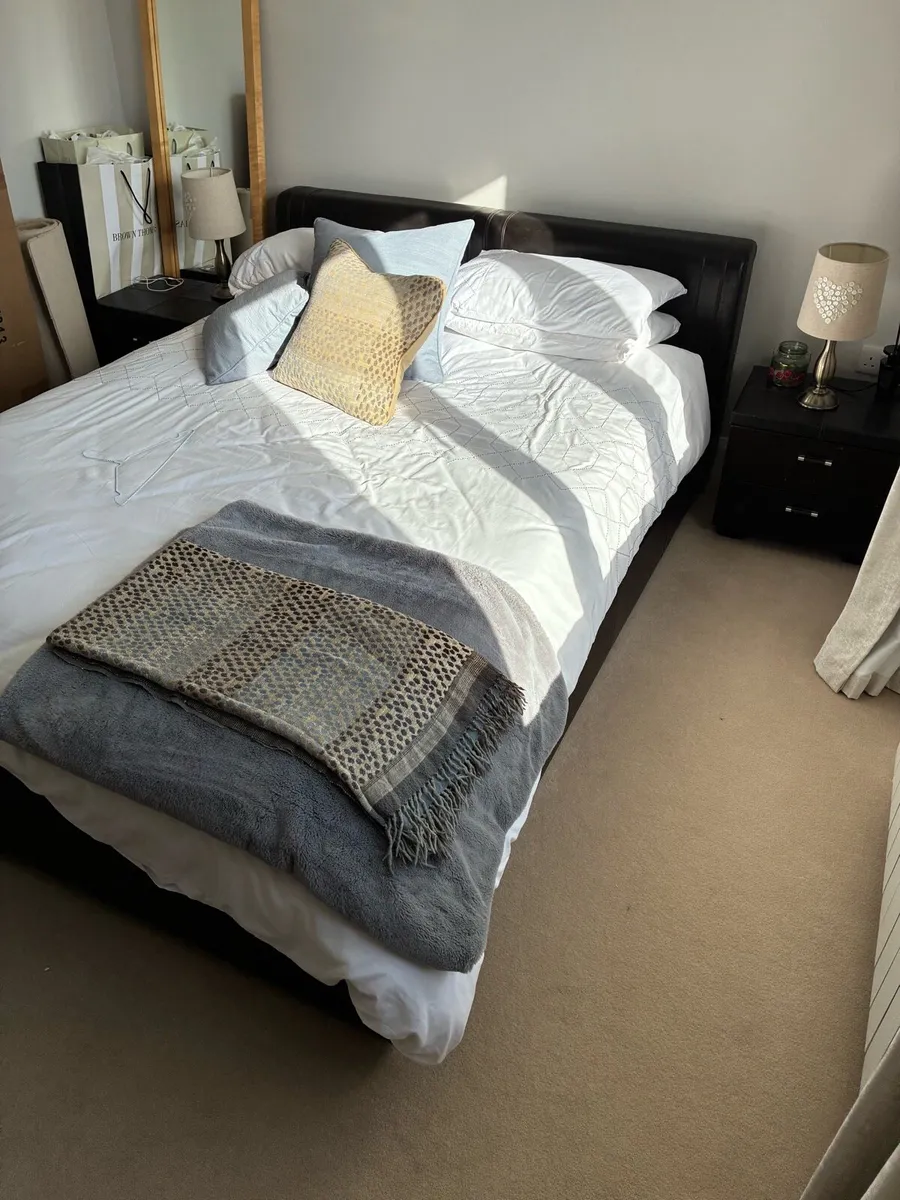 Perfect king bed with side tables included - Image 1
