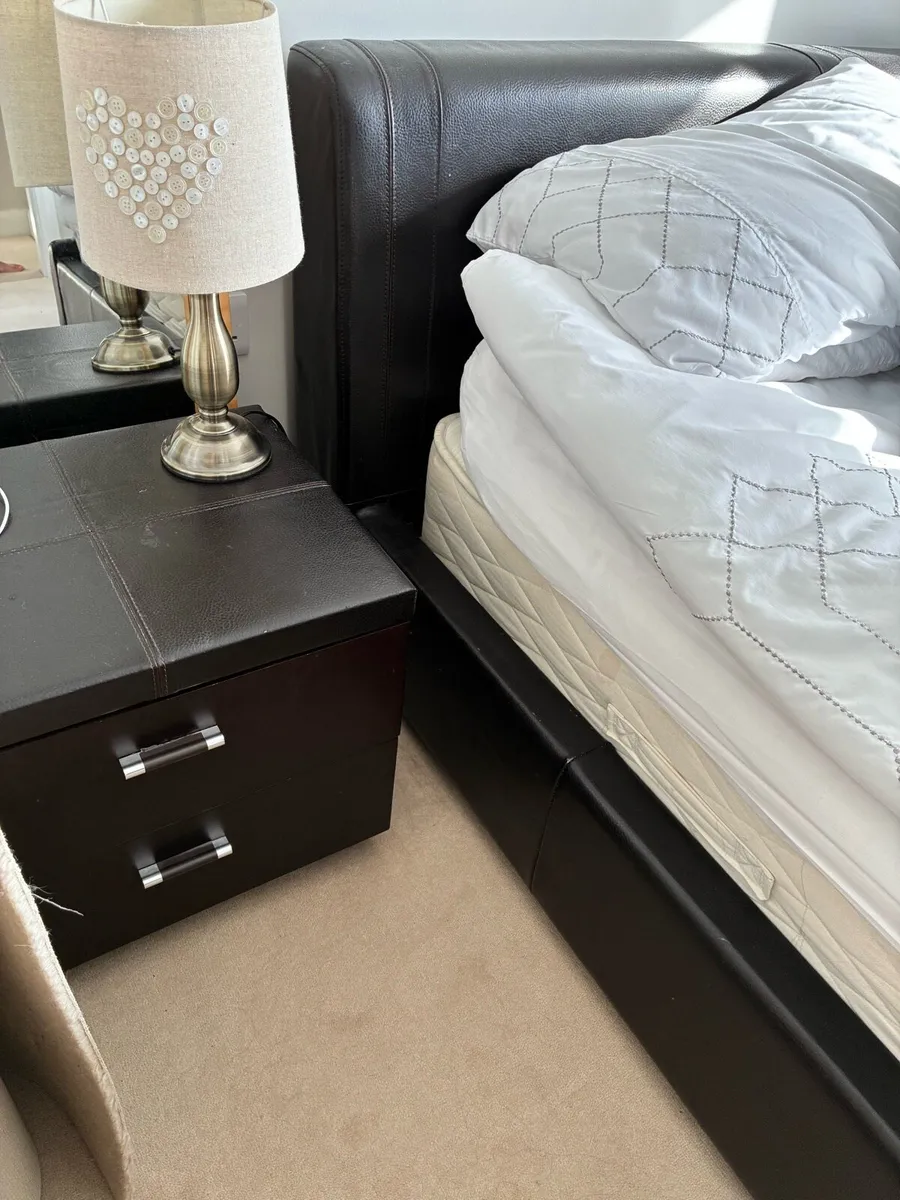 Perfect king bed with side tables included - Image 3