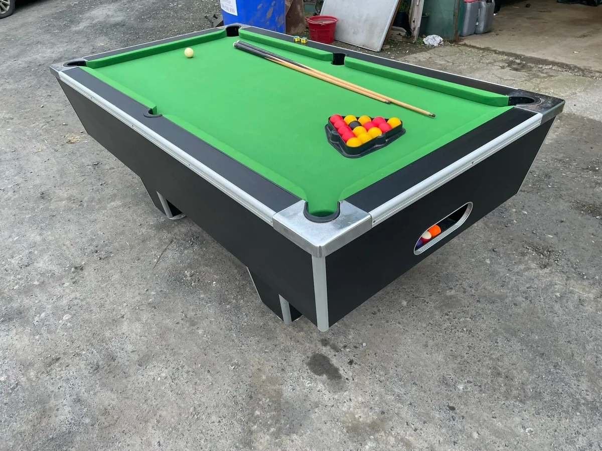 Pool table - Image 3