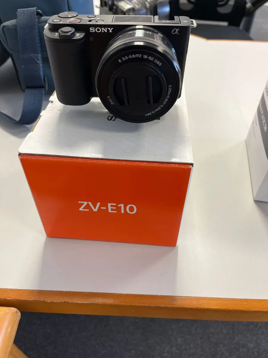 Sony ZV-E10 camera - Image 1