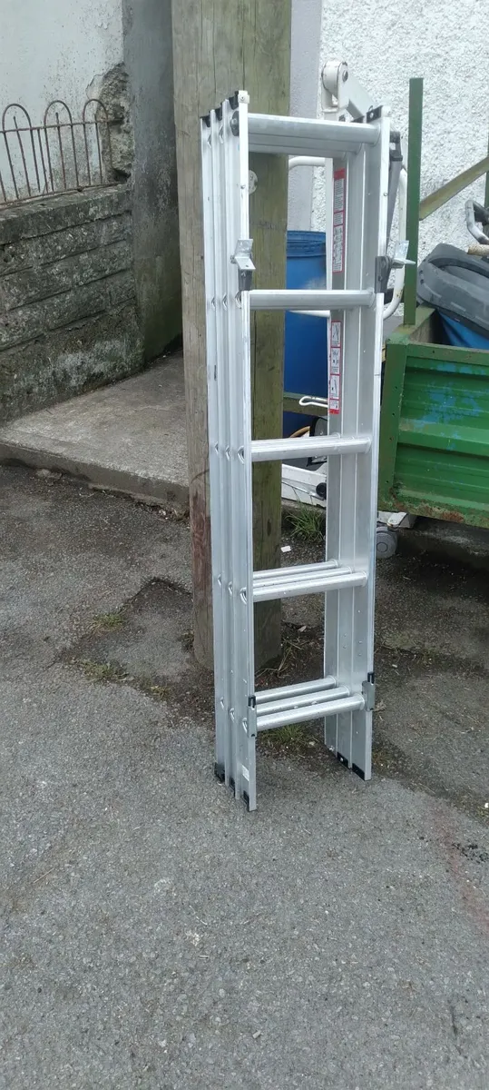 Attic ladder working perfect priced 80e - Image 4