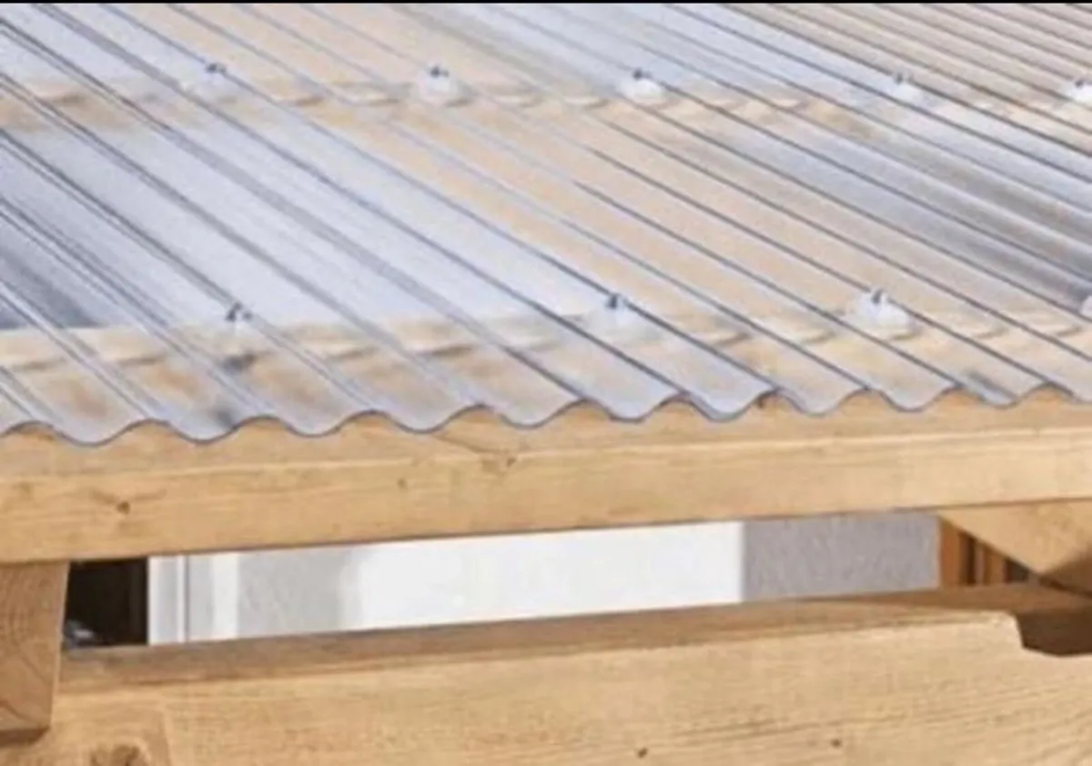 NEW POLCARBONATE UNBREAKABLE SHEETING - Image 2