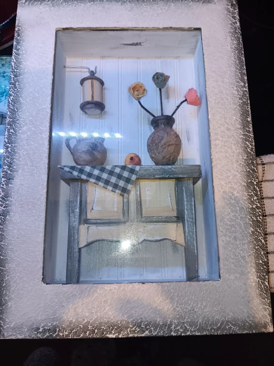 Vintage pitcure - Image 2