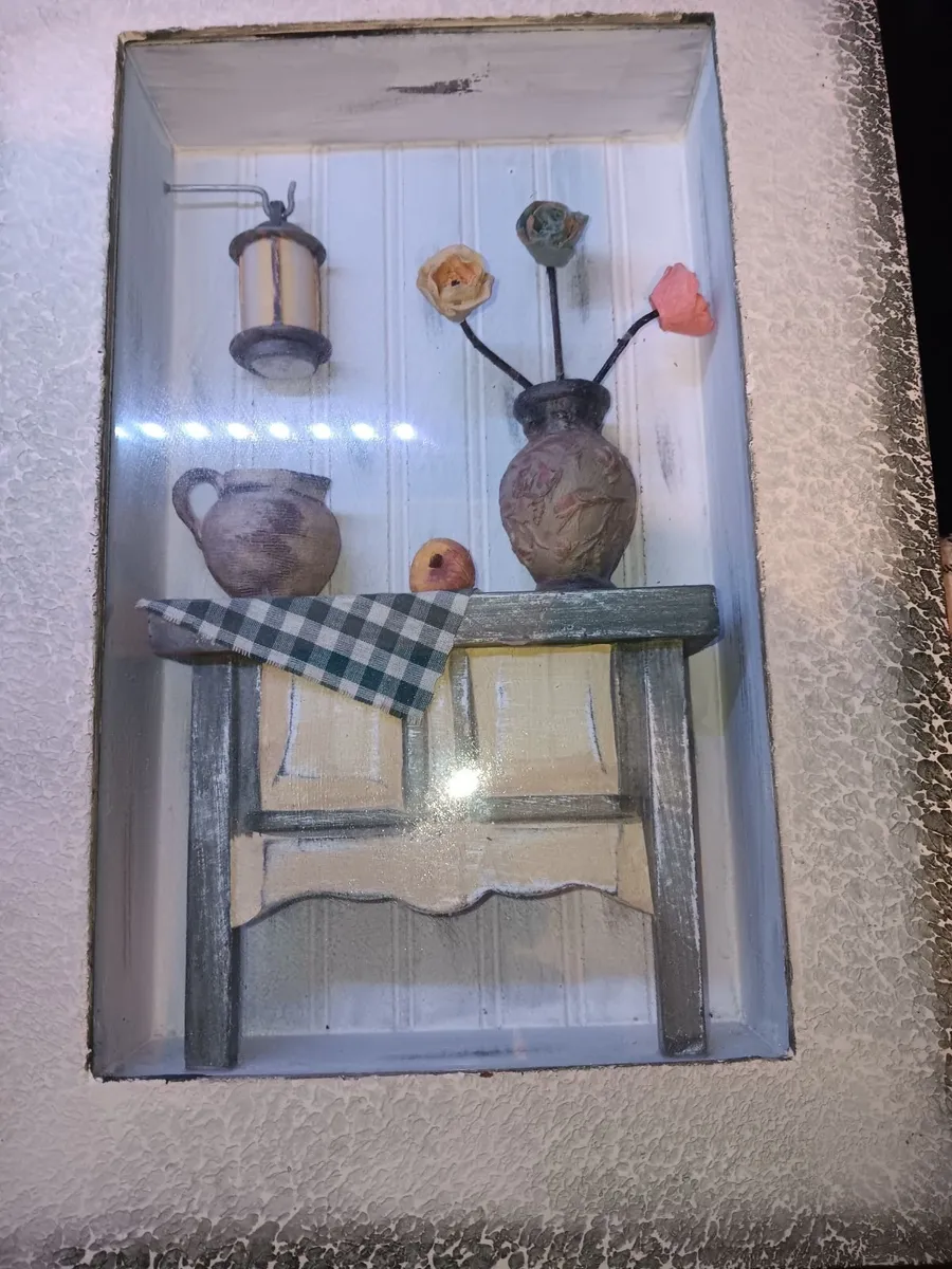 Vintage pitcure - Image 3