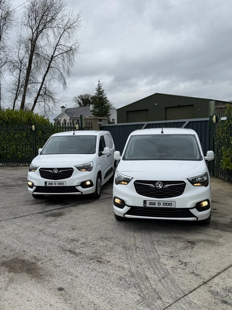 THE CHOICE OF 2 VAUXHALL COMBOS 2021 LOW MILES!! - Image 3