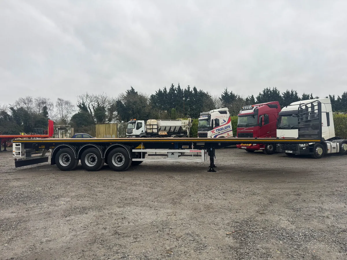 13.9m Flat Trailer - Image 3