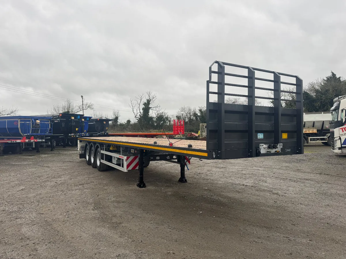 13.9m Flat Trailer - Image 2