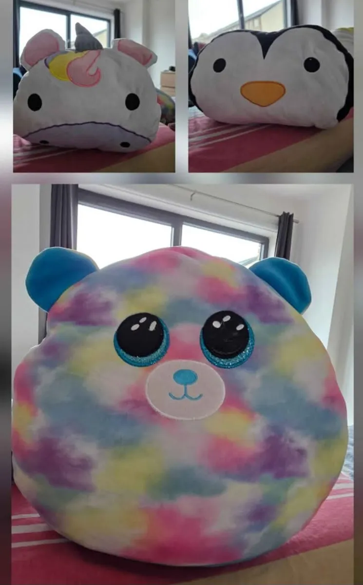 Travel pillows with blankets and large squishies