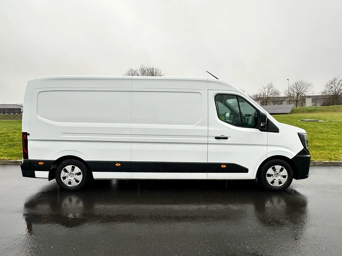 Nissan Interstar L3H2, 170Bhp, Premium - Image 3