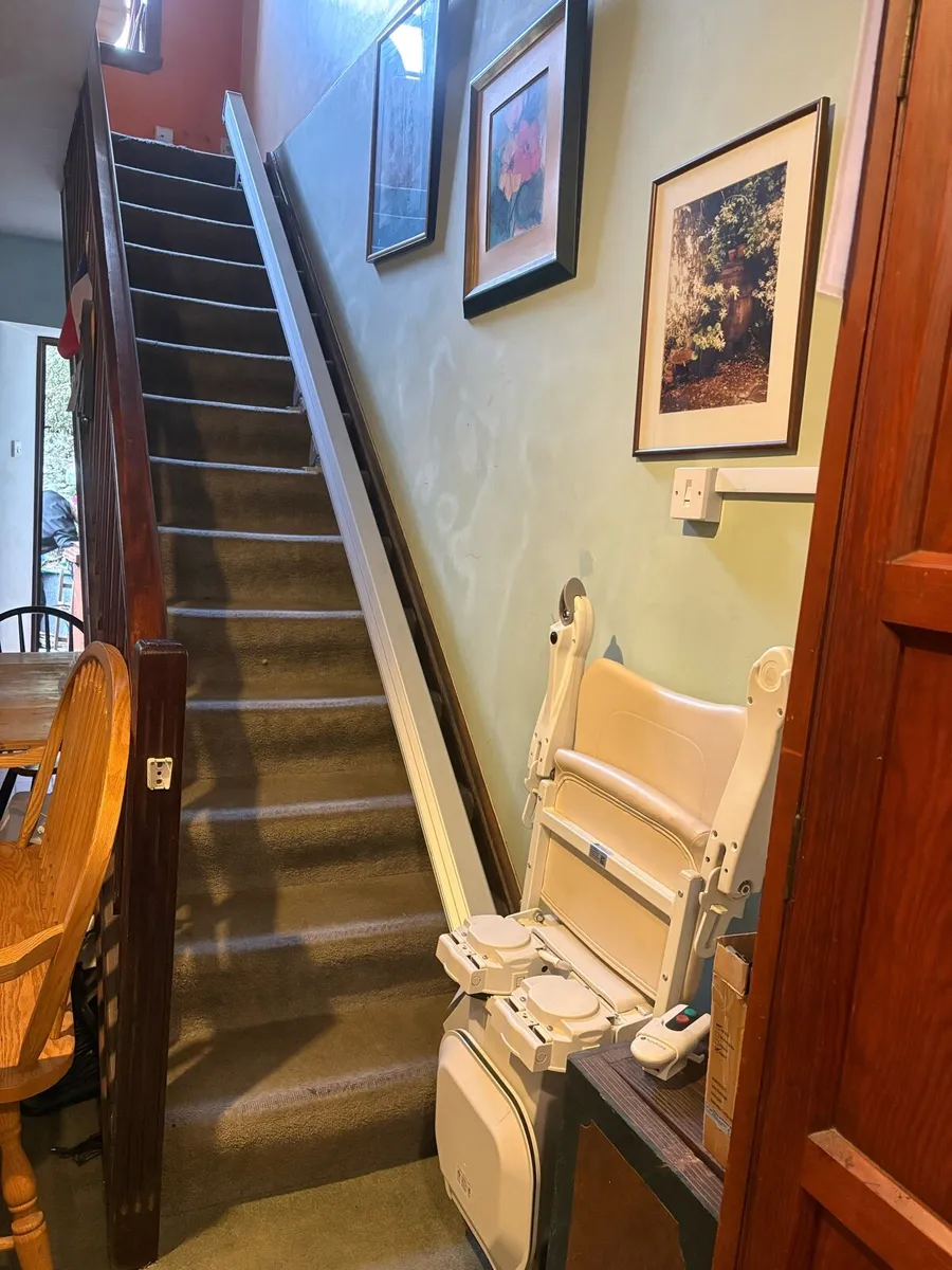 Stairs lift - Image 1