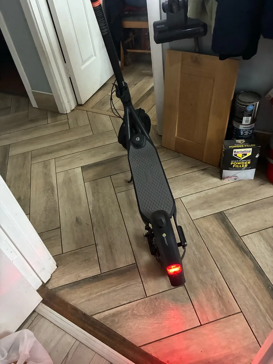 SEGWAY SCOOTER - Image 4