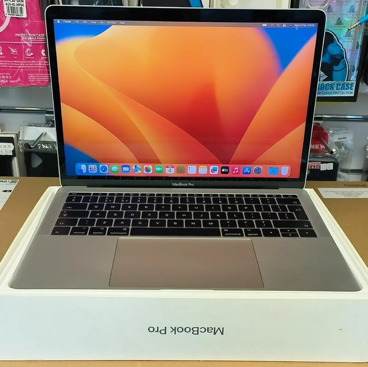 Apple MacBook Pro 13 A1708 i5 2.3GHz 8GB 128GB macOS Ventura 13.7.8 Grey Battery Cycle: 466) - Image 4