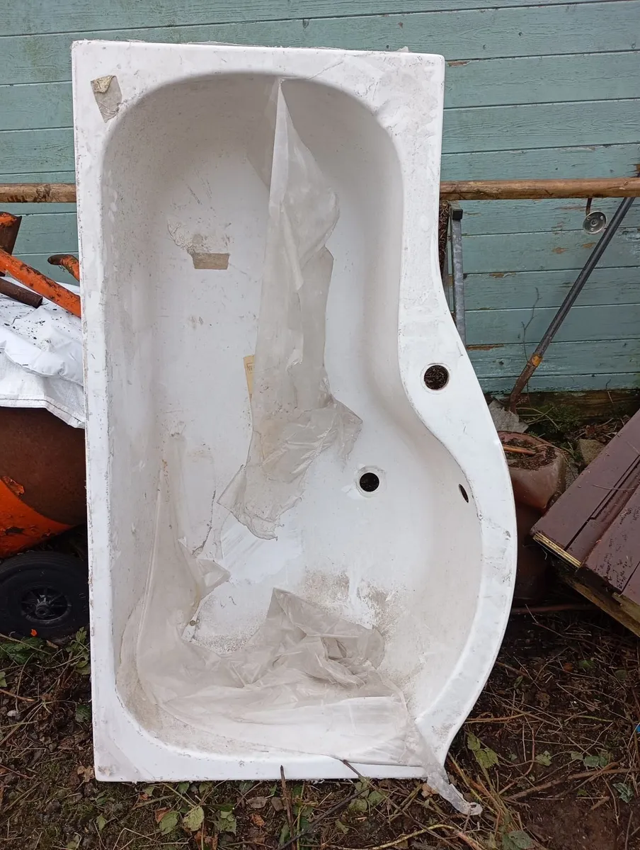 Bath and Chrome glass door - Image 2