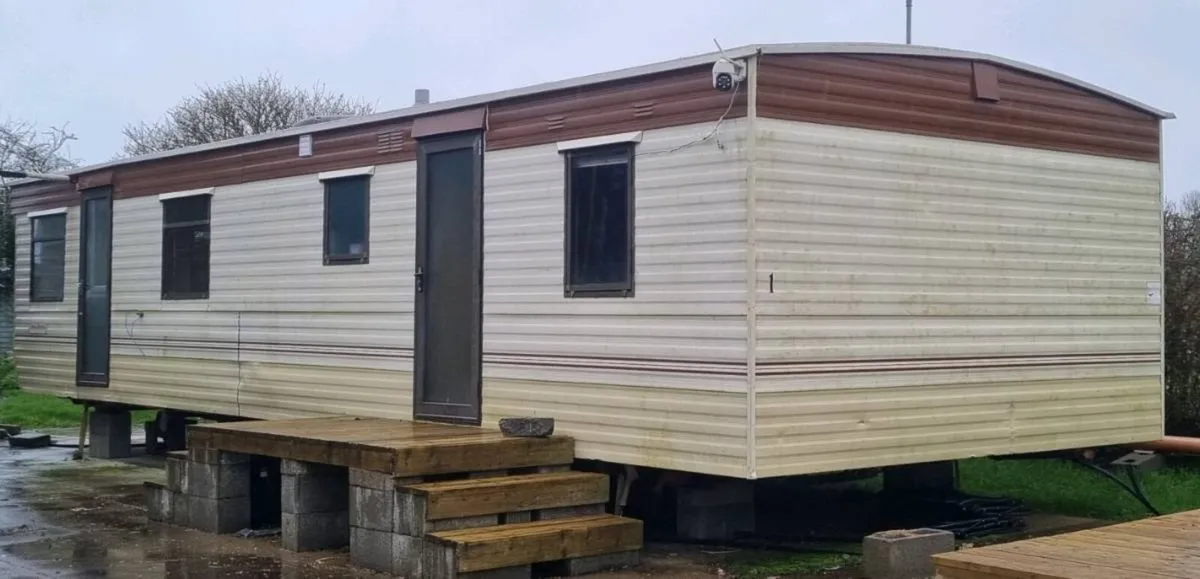 Mobile Home - Image 1