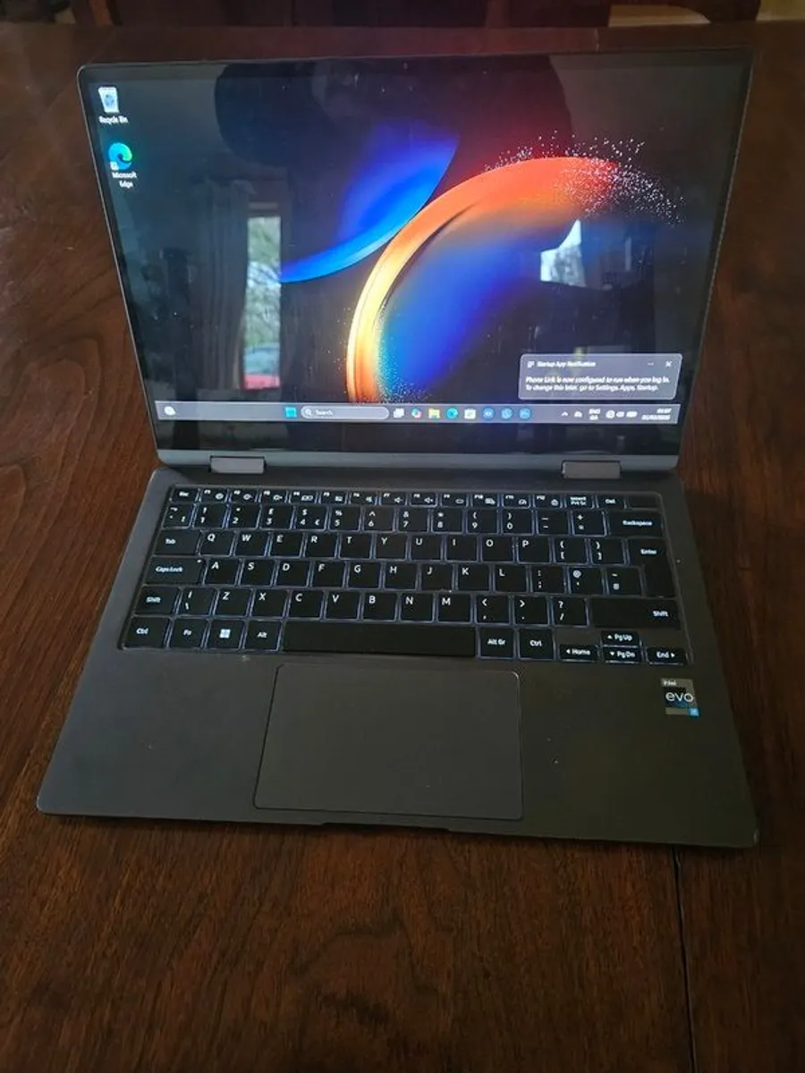 Samsung Galaxy Book 3 360 - Image 2