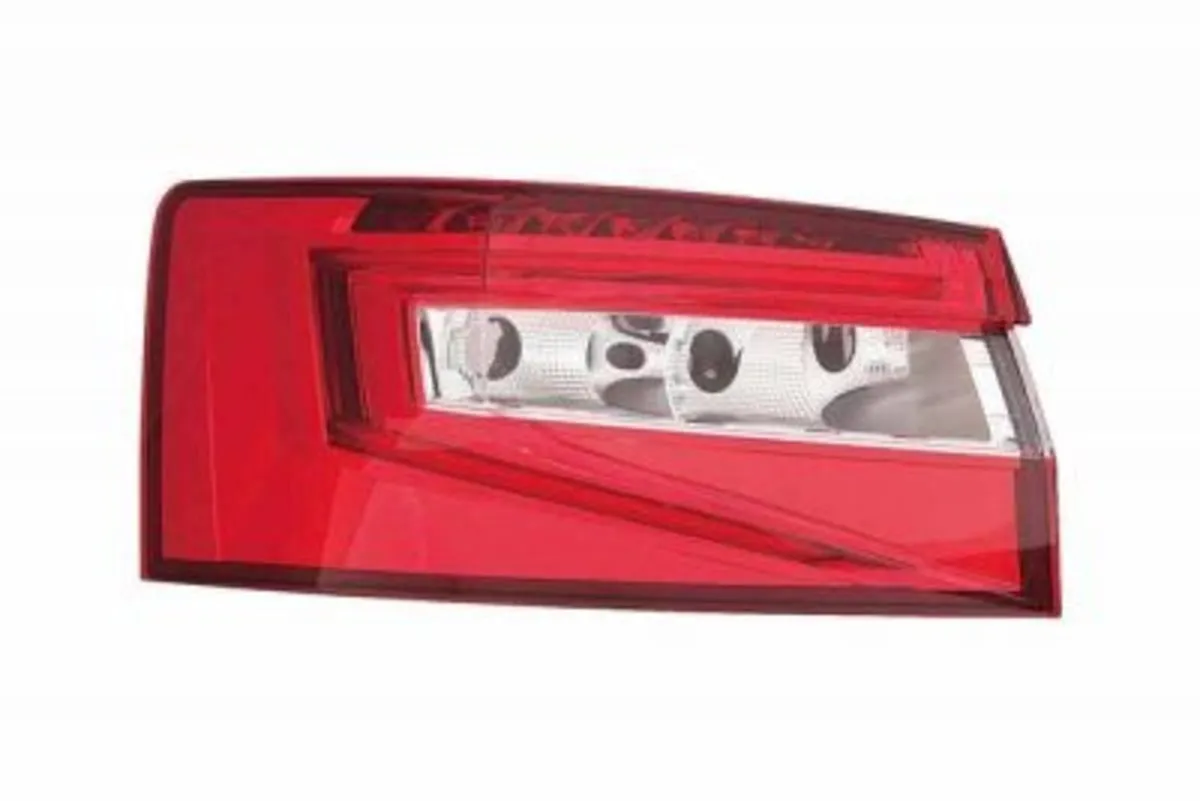 Skoda Superb 2015 – 2020 Left Hand Rear Lamp - Image 1