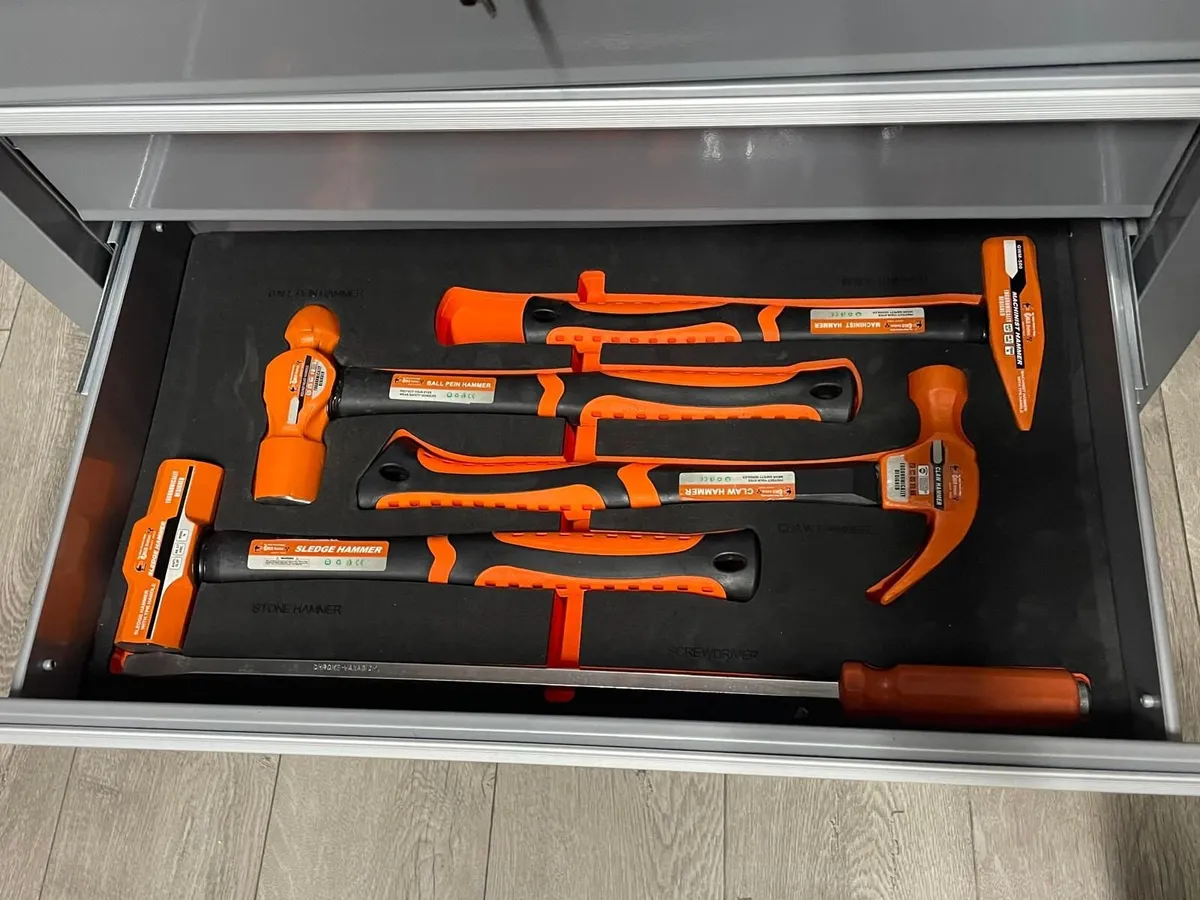 5 Drawer Tool Box  3 drawers full - Image 4
