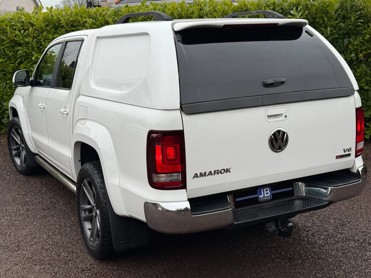 Volkswagen Amarok 3.0 V6 Highline 2019 *NO VAT* - Image 2