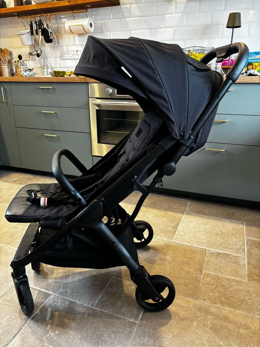 Whirl pushchair - Image 2