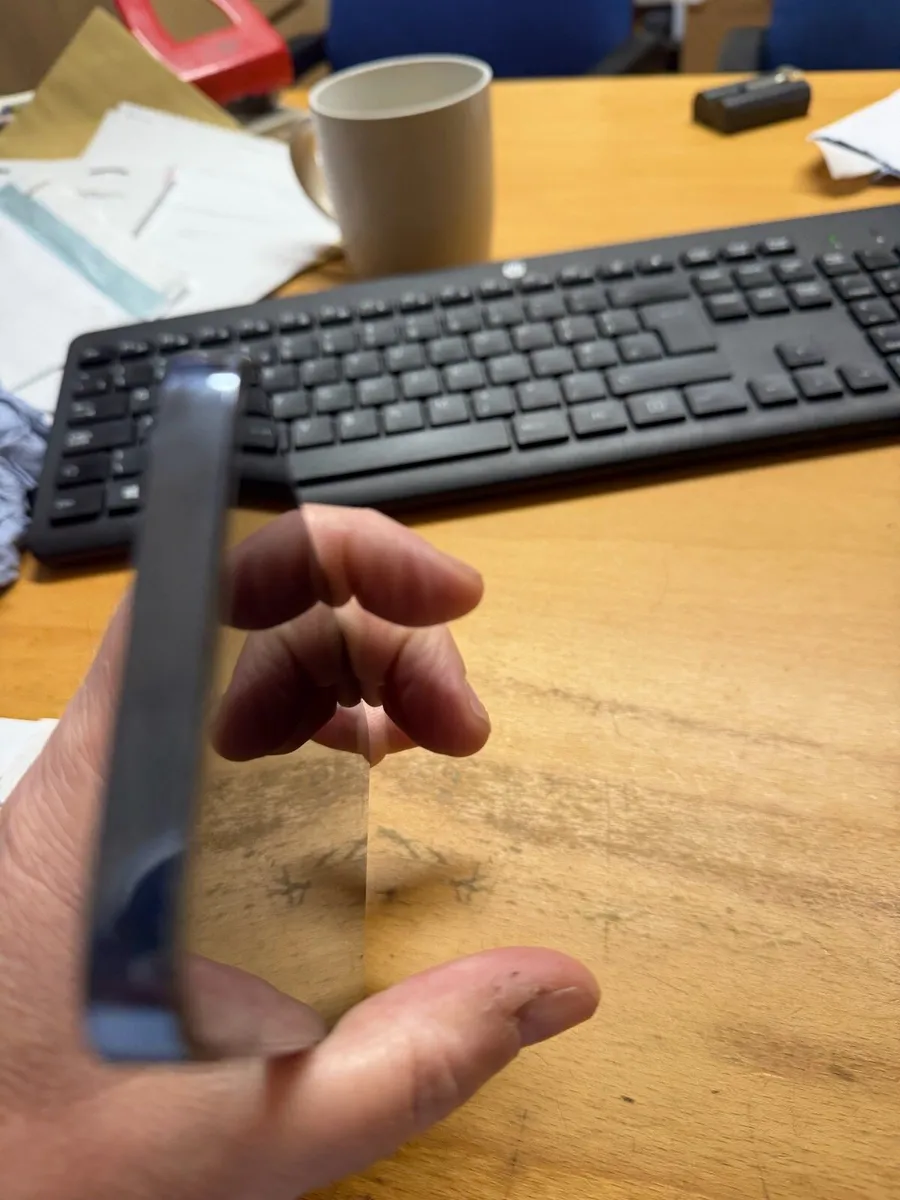 Iphone13 pro network unlocked - Image 2