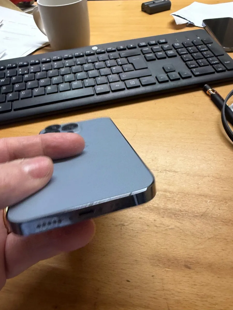 Iphone13 pro network unlocked - Image 4