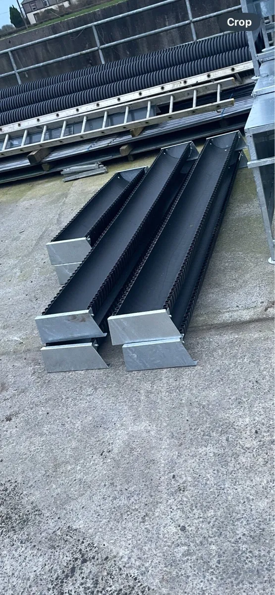 Sheep trough - Image 3