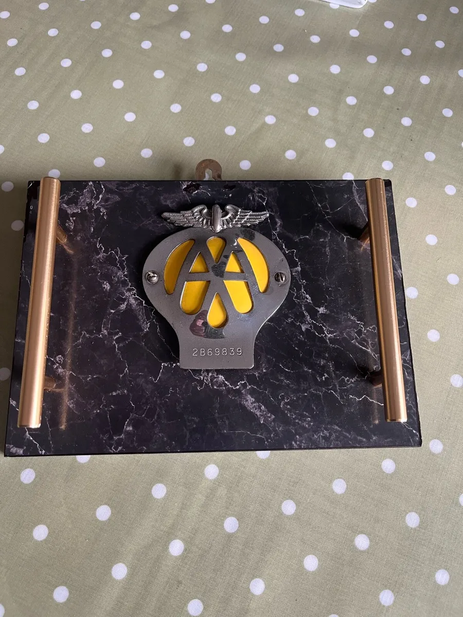 Vintage 1960 AA Badge - Image 1