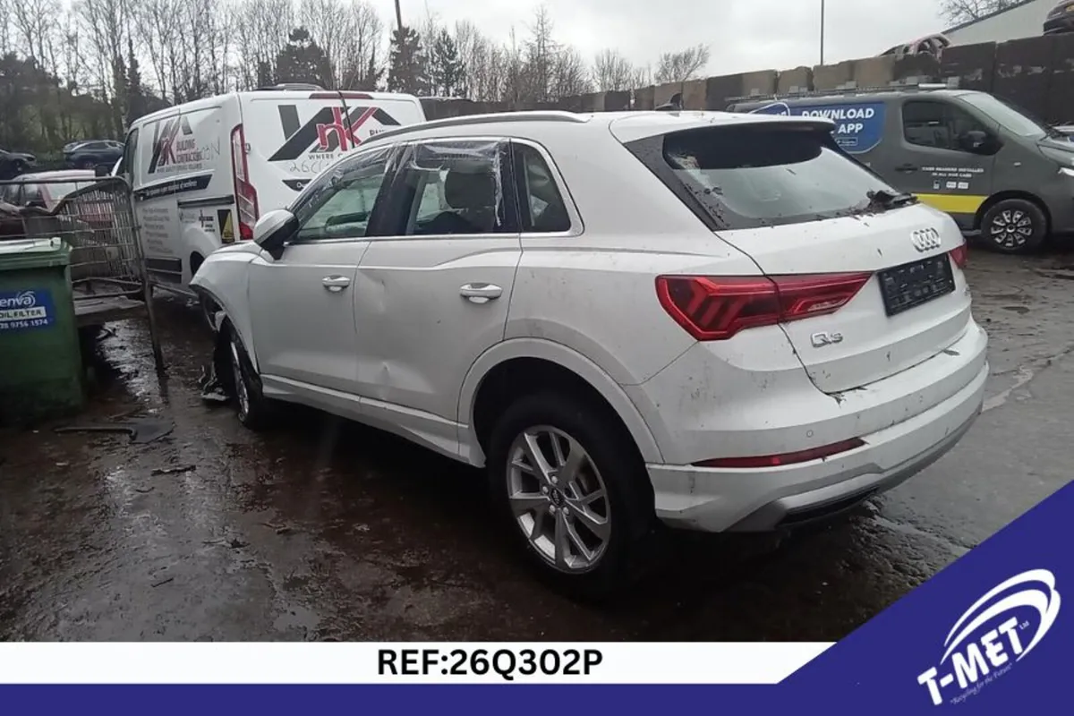 2019 AUDI Q3 BREAKING FOR PARTS - Image 4