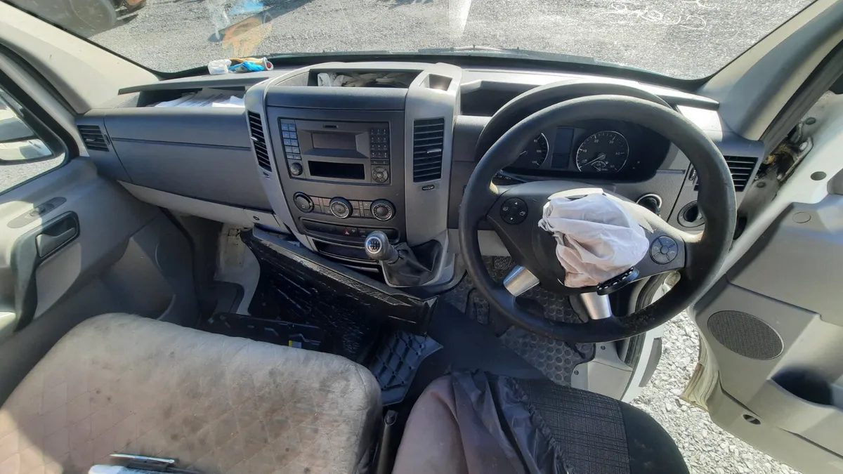 2017 Mercedes Sprinter For Dismantling - Image 3