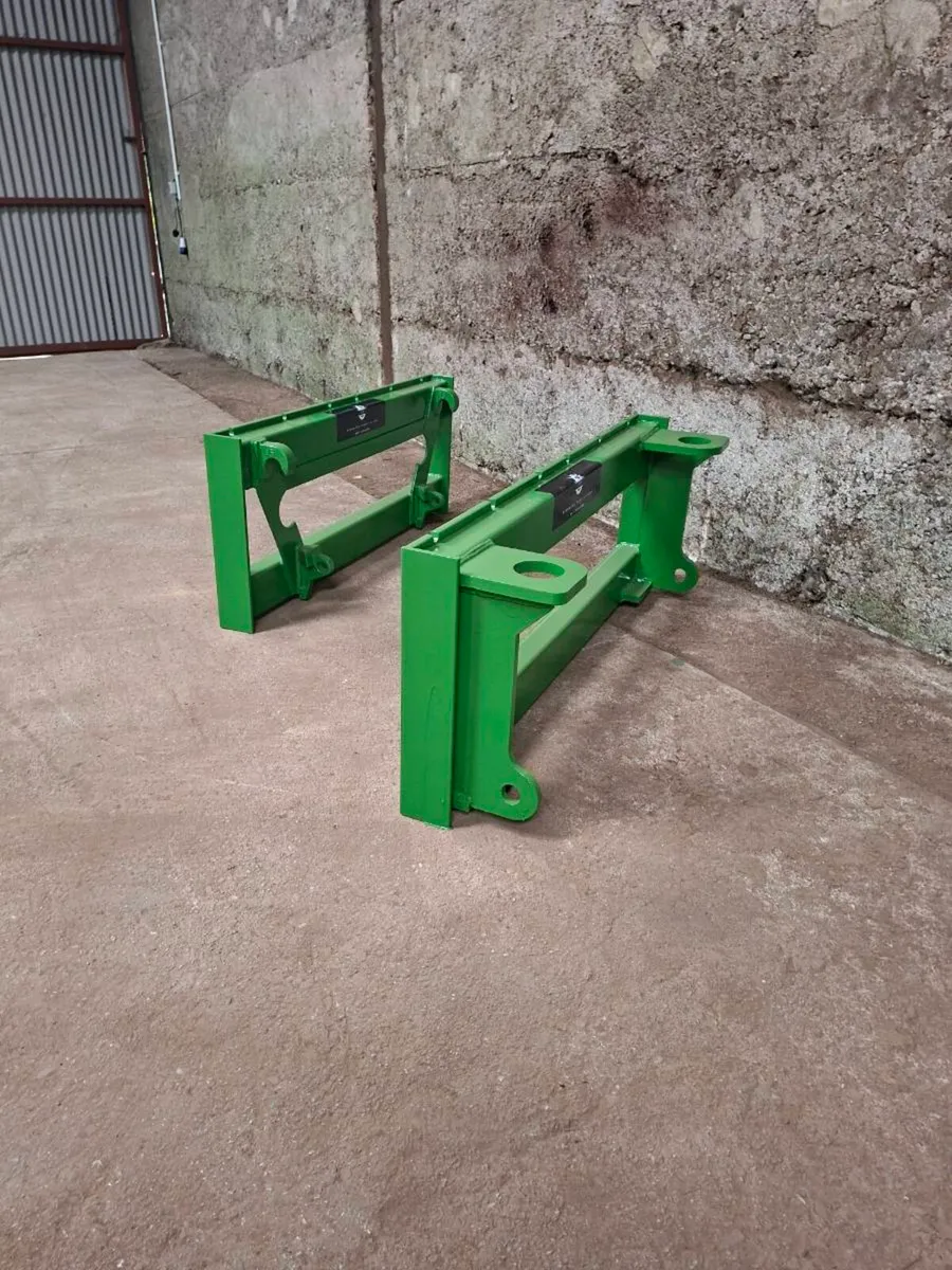 Pinnacle Fabrication Pallet Forks Carriages - Image 3