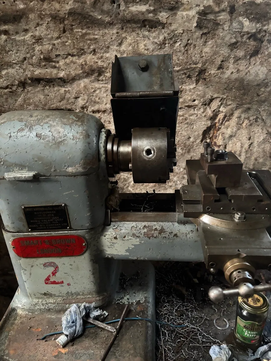 SMART & BROWN 3 phase lathe - Image 2