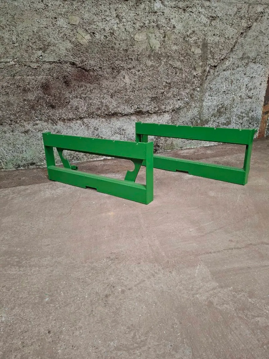 Pinnacle Fabrication Pallet Forks Carriage Frames - Image 1