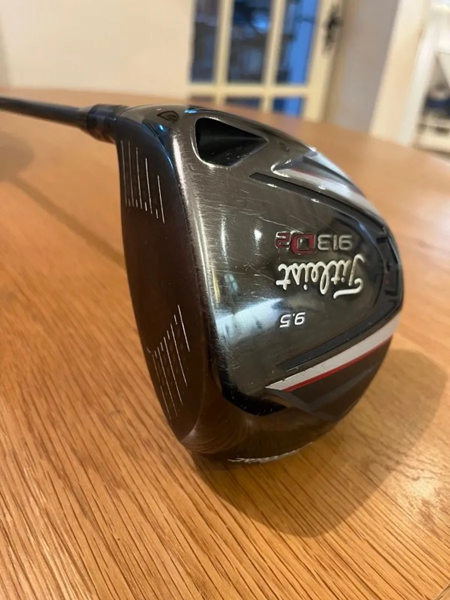 Titleist driver with Tour shaft - Image 2