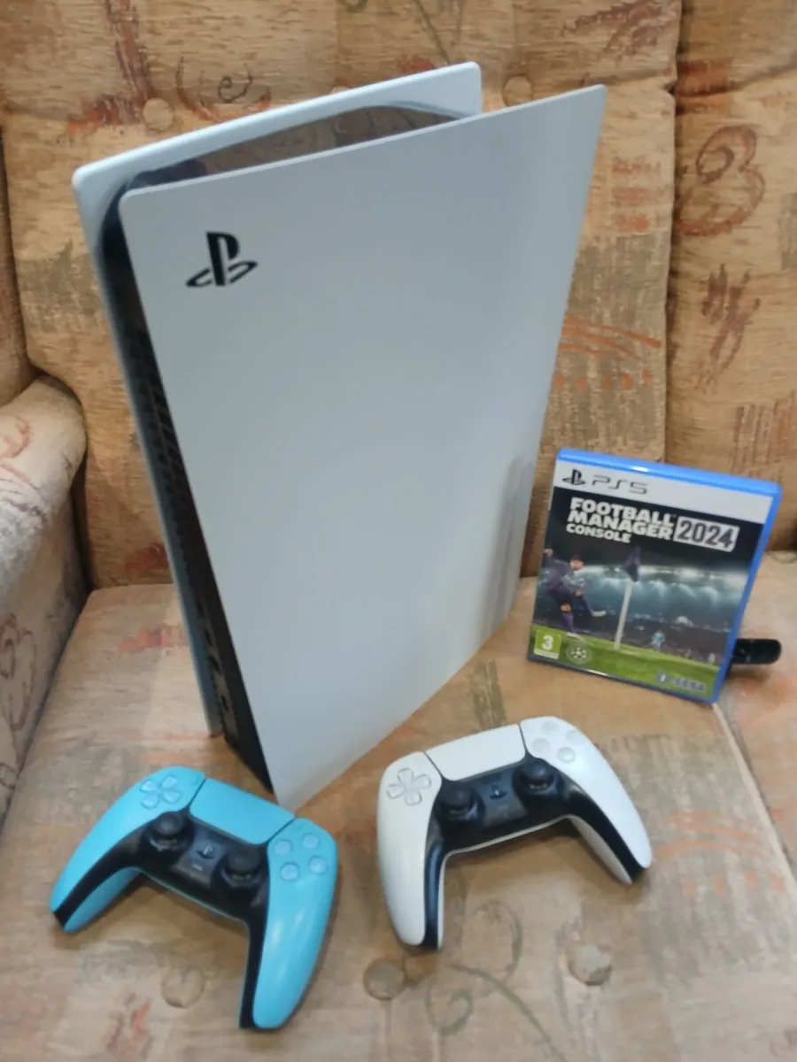 Playstation 5 Disc Console with 2 x PS5 Contollers - Image 1