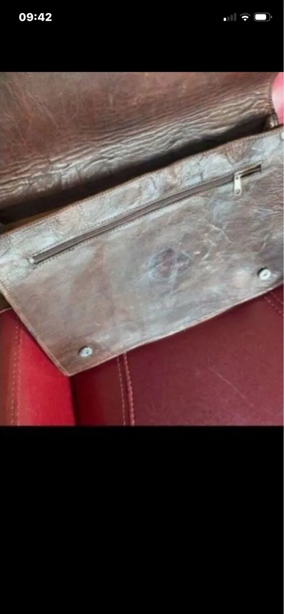 Quality Leather Laptop Bag/ Satchel - Image 2