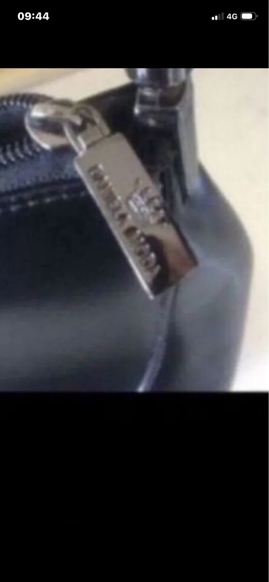 NEW-Daniela Moda Leather Handbag - Image 3