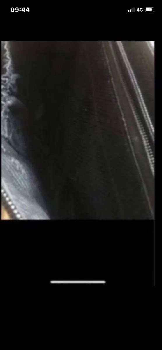 NEW-Daniela Moda Leather Handbag - Image 4