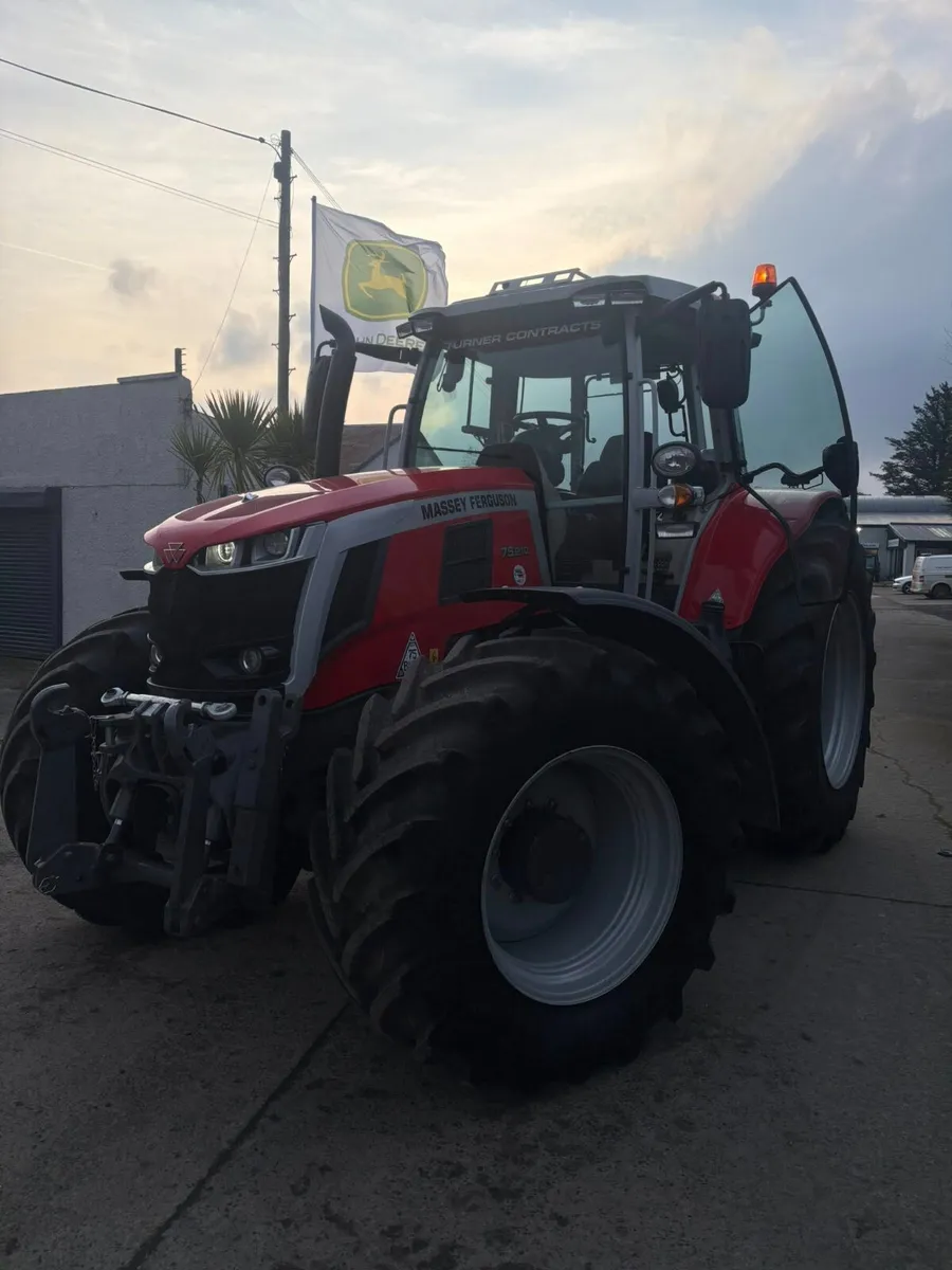 Massey Ferguson 7S.210 (2024) - Image 3