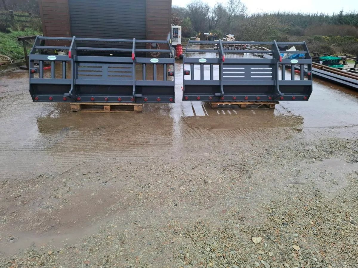 Jcb dung fork - Image 2