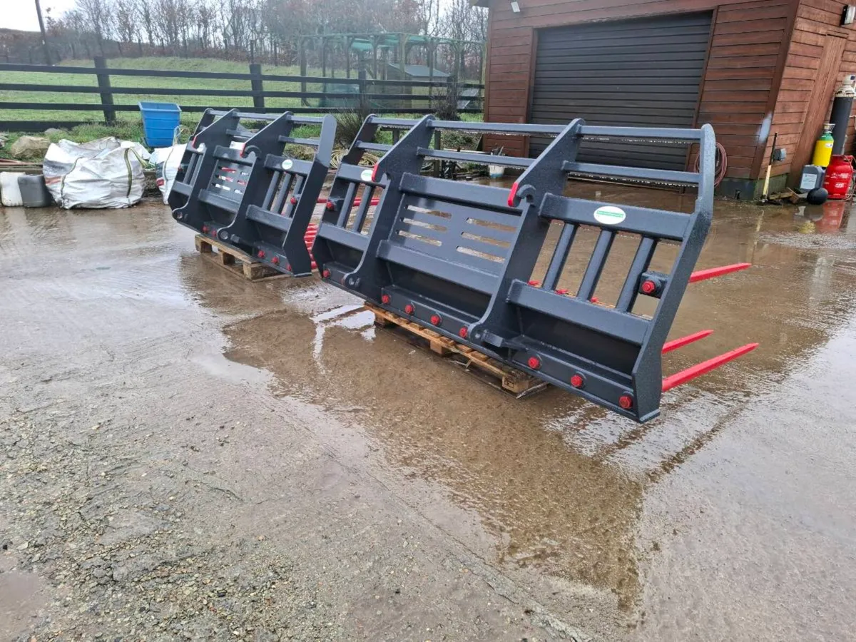 Jcb dung fork - Image 3