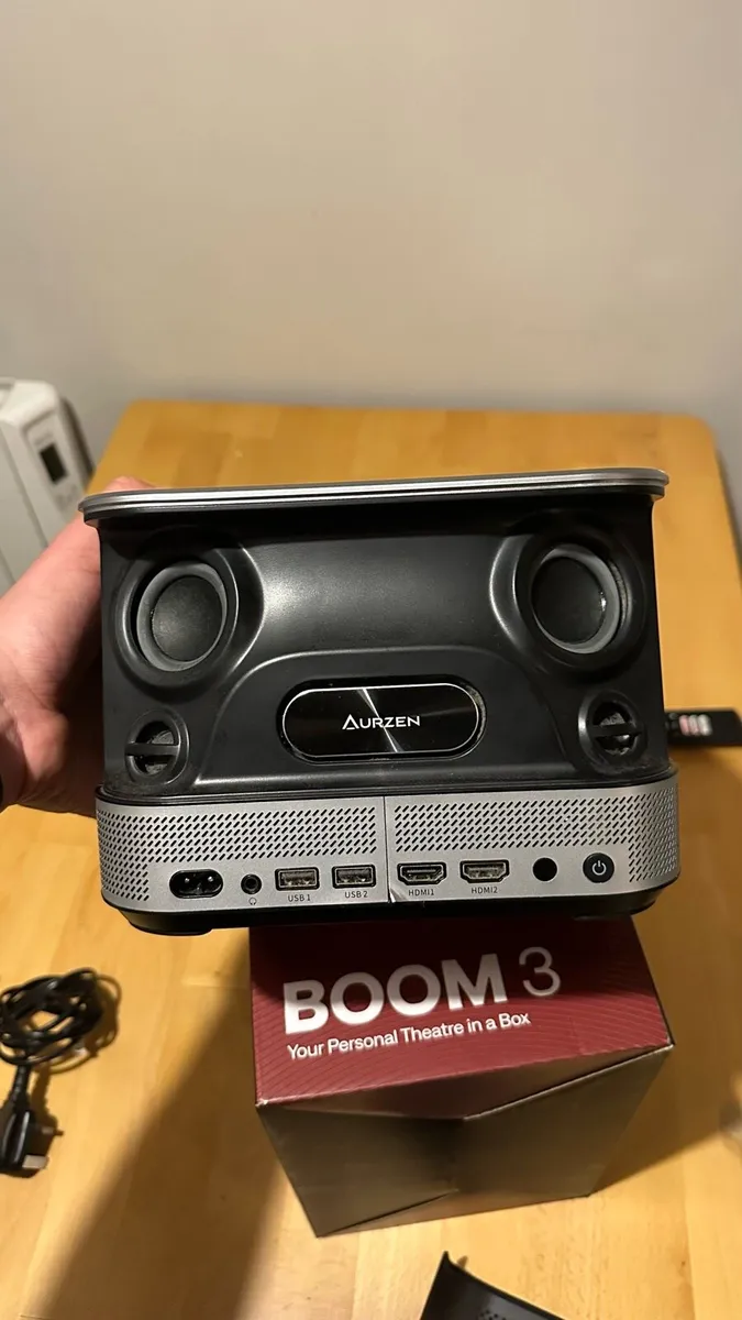 Aurzen BOOM3 Full HD Smart Projector Home Cinema - Image 3