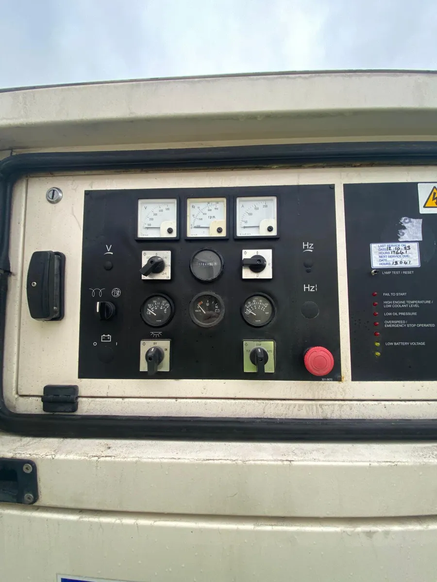 2012 FG WILSON XD100P2 100KVA SILENCED GENERATOR - Image 4