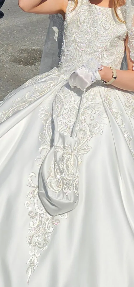 Communion dress - Image 3