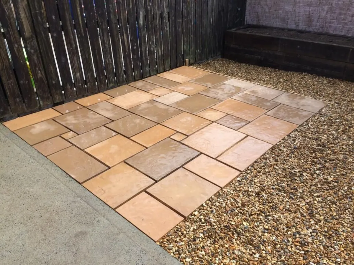 30m2 of Brindle paving slabs DELIVERED - Image 2