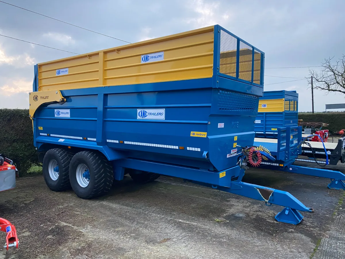 Kane M625 16T Half Pipe Silage Trailer - Image 1