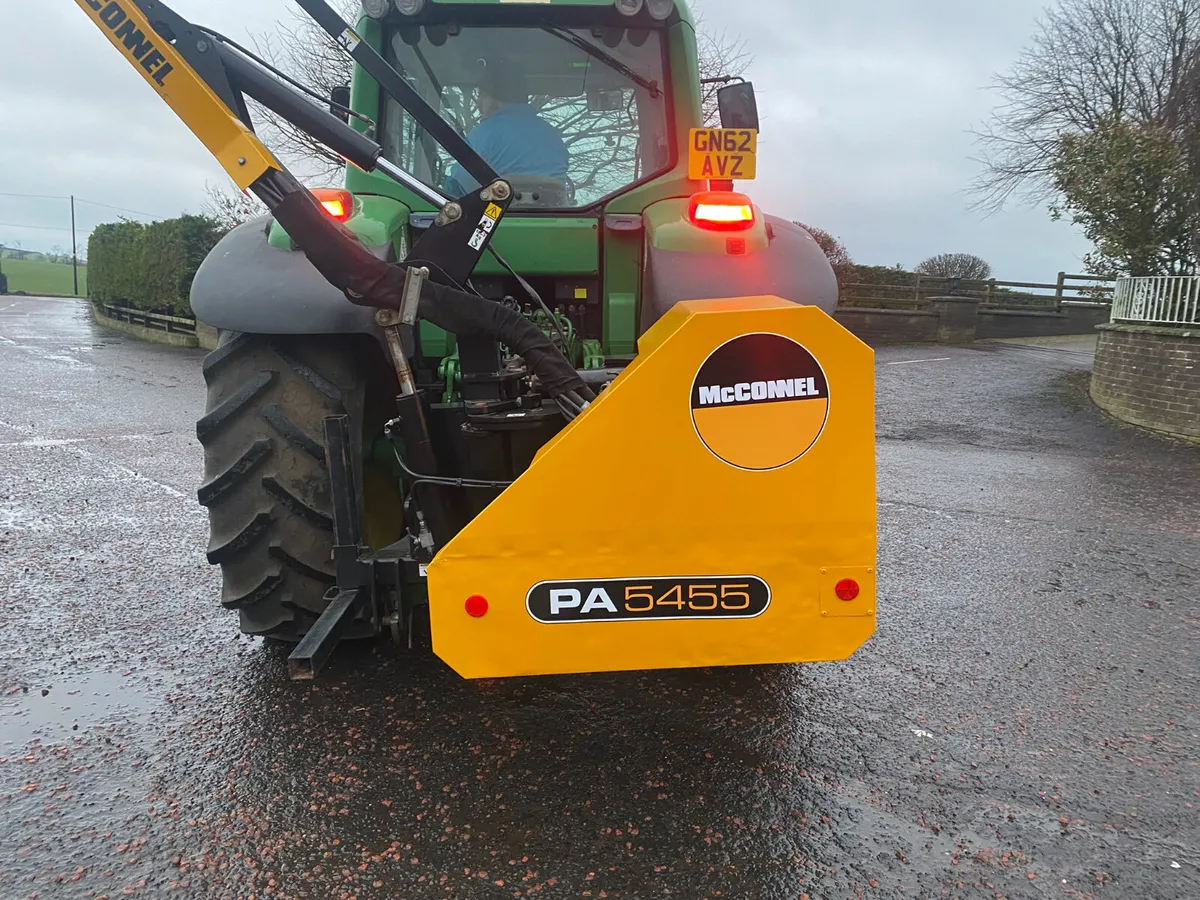 McConnel PA5455 Hedgecutter - Image 2